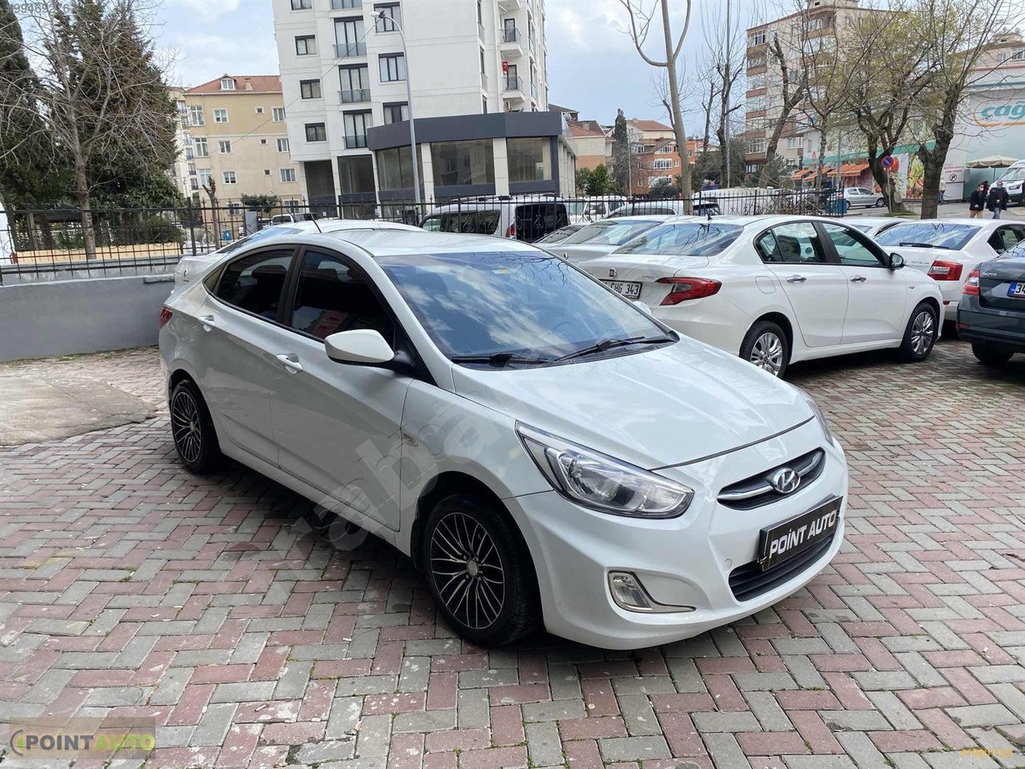 Galeriden Hyundai Accent Blue Crdi Biz Model Stanbul