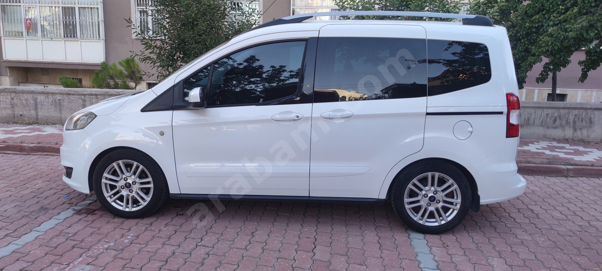 Sahibinden Ford Tourneo Courier 1 6 TDCi Titanium Plus 2015 Model Konya