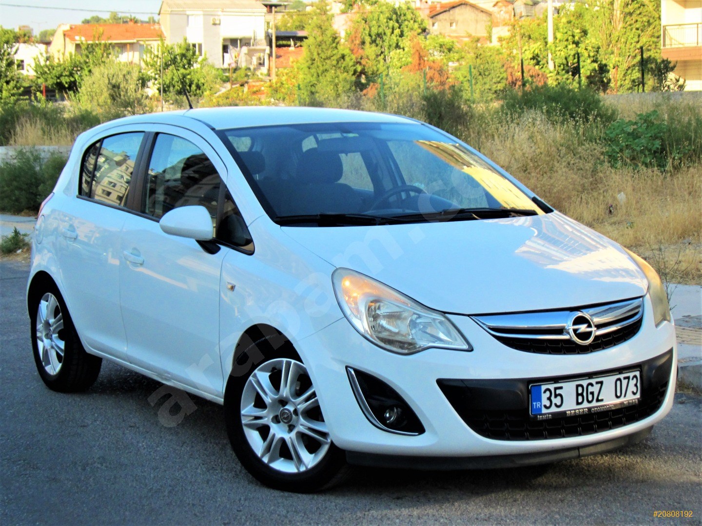 Galeriden Opel Corsa 1 4 Twinport Enjoy 2011 Model İzmir 128 000 km