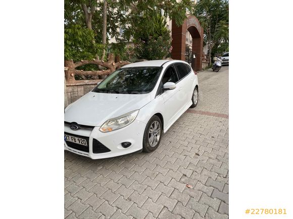 Sahibinden Ford Focus 1 6 TDCi Style 2012 Model İzmir 181 000 km Beyaz