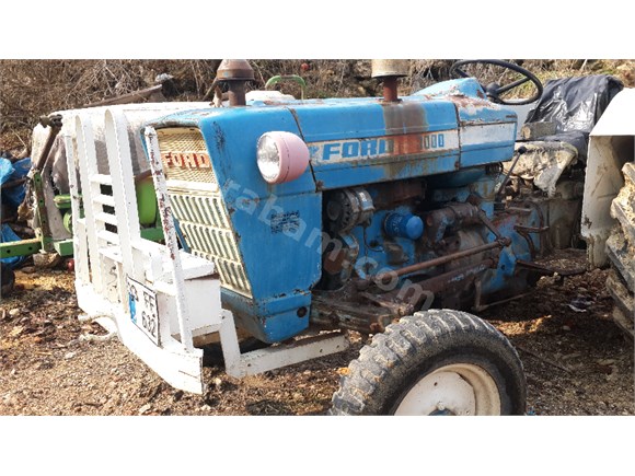 1973 MODEL 3000 FORD