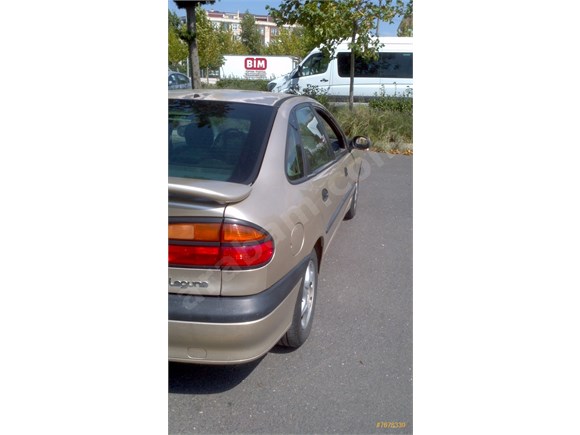 RENAULT LAGUNA-DİZEL-ABS-4 AİRBAG-DİJ.KLİMA-BAKIMLI-SAHİBİNDEN