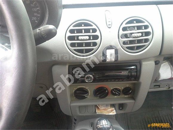 Sahibinden Renault Kangoo Multix1.5 dCi Authentique 2006 Model klimali çift airbg aile aracı.lütfen açıklmayı okuyup arayınız.