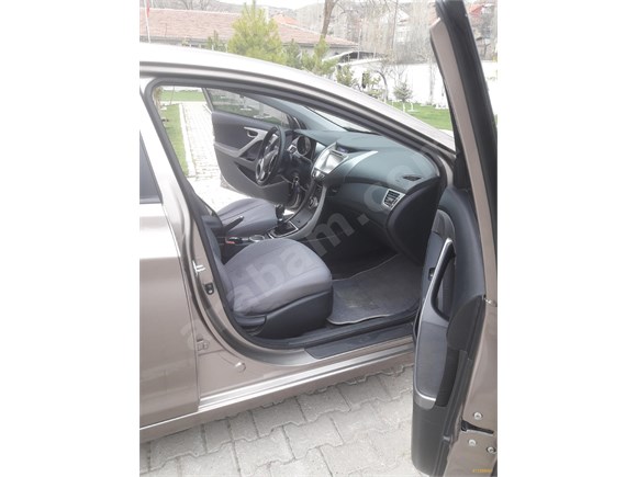 Sahibinden Hyundai Elantra 1.6 D-CVVT Mode Plus 2012 Model