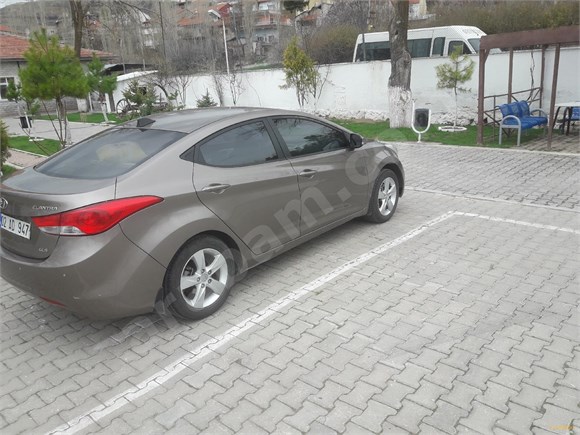 Sahibinden Hyundai Elantra 1.6 D-CVVT Mode Plus 2012 Model