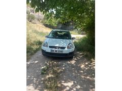 Sahibinden Ford Fiesta 1.4 Comfort 2008 Model