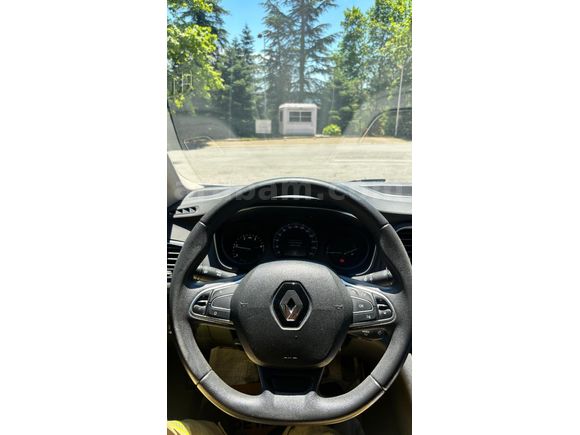 Memurdan Renault Megane 1.5 dCi Joy 2017 Model