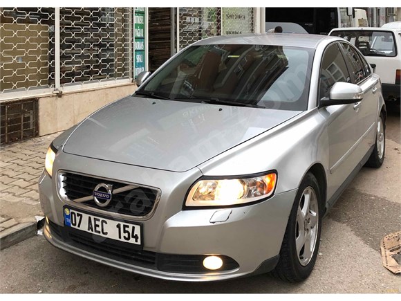 Sahibinden Volvo S40 2010 Benzin Lpg 105 000 Kmde Buz Beyaz Araba Ilanlari Arabaliste Com