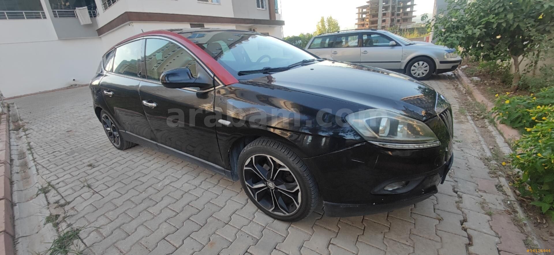 Sahibinden Lancia Delta 1.6 MJet 2010 Model Mersin 245.000 km Siyah 4