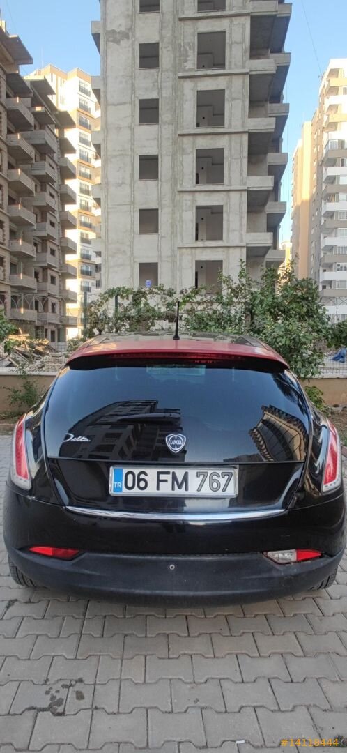 Sahibinden Lancia Delta 1.6 MJet 2010 Model Mersin 245.000 km Siyah 6