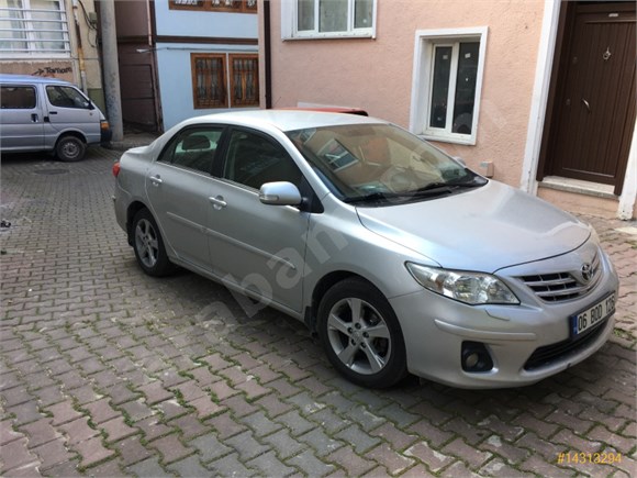 Sahibinden Toyota Corolla 1 4 D 4d Elegant 2011 Model Bursa 127 000 Km 15850605 Arabam Com