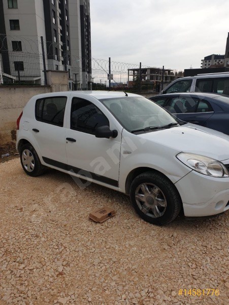 Satilik Sahibinden Dacia Sandero 1 5 Dci Ambiance 2012 Model Bursa 185 076 Km Beyaz Arac Piyasasi