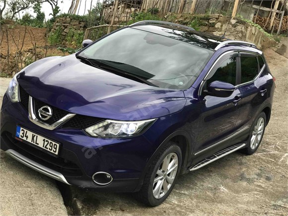 Sahibinden Nissan Qashqai 1 5 Dci Tekna Sky Pack 2014 Model Istanbul 169 500 Km Mavi Metalik 14587758 Arabam Com