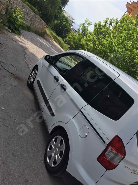 Satilik Sahibinden Ford Tourneo Courier 1 6 Tdci Journey Trend 2016 Model Bursa 153 000 Km Beyaz Arac Piyasasi