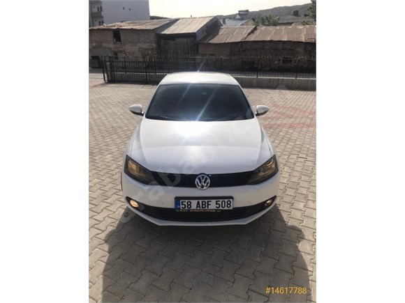 Sahibinden Volkswagen Jetta 1.4 TSi Trendline 2012 Model