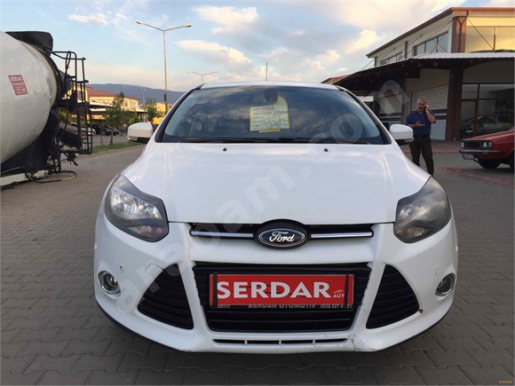 Galeriden Ford Focus 1.6 Ti-VCT Titanium 2013 Model Aydın SERVİS BAKIMLI SMART PAKETT