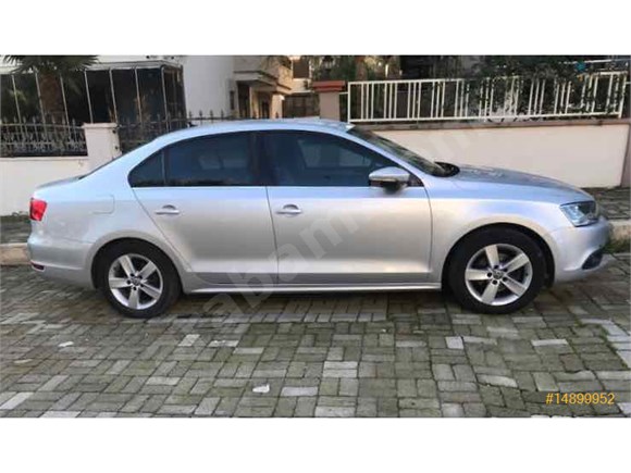 Sahibinden Volkswagen Jetta 1 6 Tdi Comfortline 2012 Model Izmir 192 000 Km Gri 14899952 Arabam Com