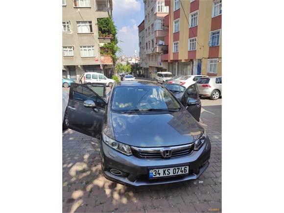 Sahibinden Honda Civic 1 6 I Vtec Eco Elegance 2013 Model Istanbul 155 000 Km Fume 14900059 Arabam Com
