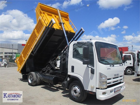 galeriden isuzu npr 8 2012 model istanbul 456 000 km beyaz 14911361 arabam com