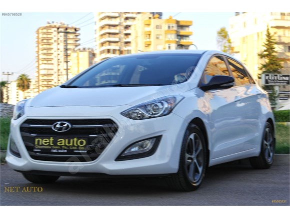 NET AUTO DAN FULL ORJNL YETKLİ SRVS BKMLI HYUNDAİ 1.6 CRDİ STYLE