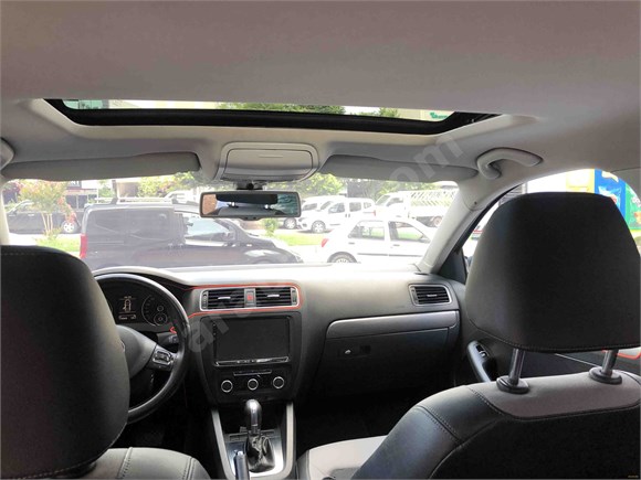 Sahibinden Volkswagen Jetta 1 6 Tdi Highline 2012 Model Antalya 176 000 Km 15161381 Arabam Com