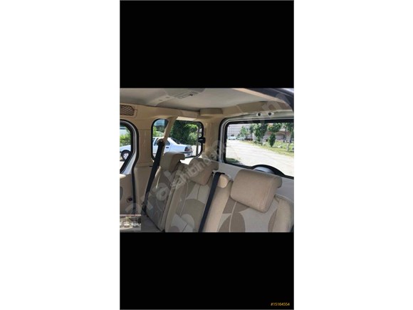 Sahibinden Ford Tourneo Connect 1 8 Tdci Glx 2013 Model Samsun 60 000 Km 15164554 Arabam Com