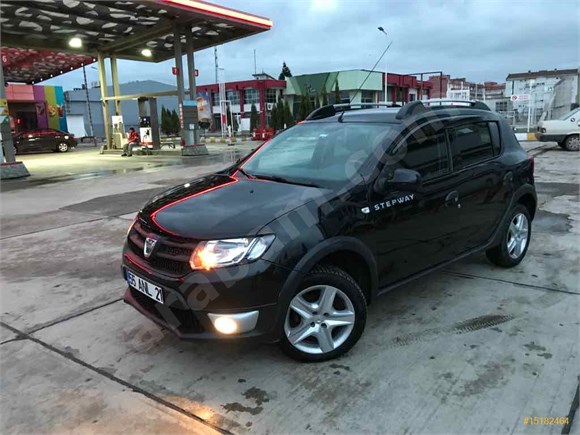 Sahibinden NOKTA HATASIZ BOYASIZ KAYITSIZ Dacia Sandero 1.5 dCi Stepway 2015 Model