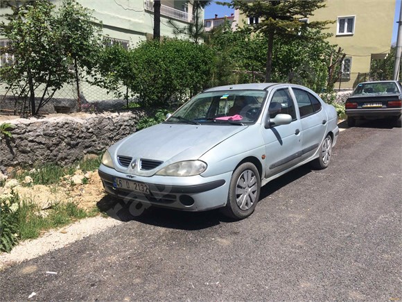 Sahibinden Renault Megane 1.6 RTE 2000 Model