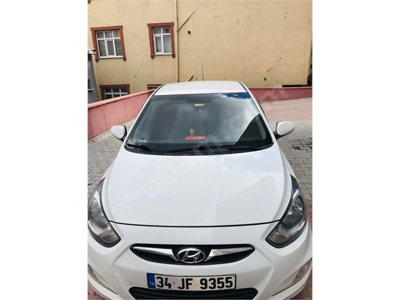 Hyundai Accent Blue 1.4 CVVT Mode Plus 2012 Model