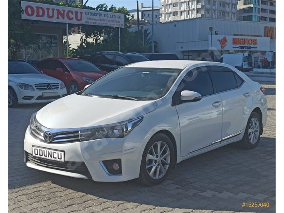 2014 Toyota Corolla 1.4 D-4D Premium Navigation! Full+Full ! Japon Harikası ! Fırsat Aracı