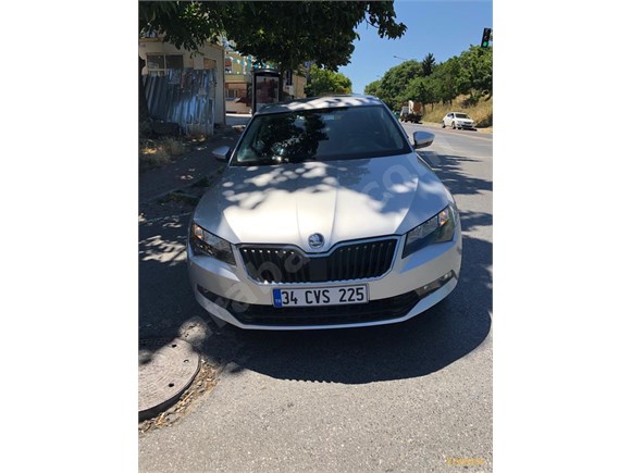 Galeriden Skoda SuperB 1.4 TSI Active 2018 Model Van