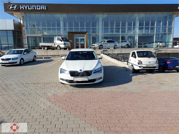 Hyundai Atmaş Plazadan Skoda Super b Active 1.6 Dizel Manuel