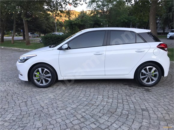 Yeni Cikan Hyundai I20 Ozellikleri Ve Fiyati Yeni Araba Modelleriyeni Araba Modelleri