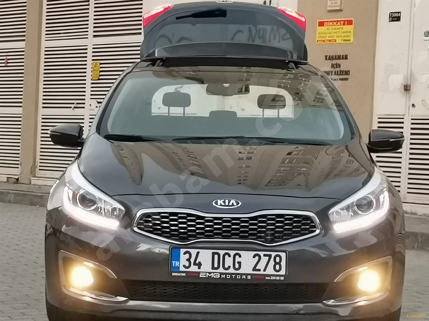 https www arabam com ilan galeriden satilik kia ceed 1 6 crdi concept plus 2017 ceed concept plus hatasiz boyasiztramersiz cam tavan 15425281