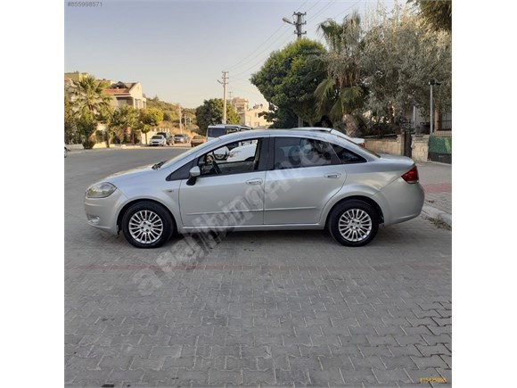 Ikinci El Fiat Linea 1 3 Multijet Active Plus 2011 Izmir Araba Fiyatlari Waa2