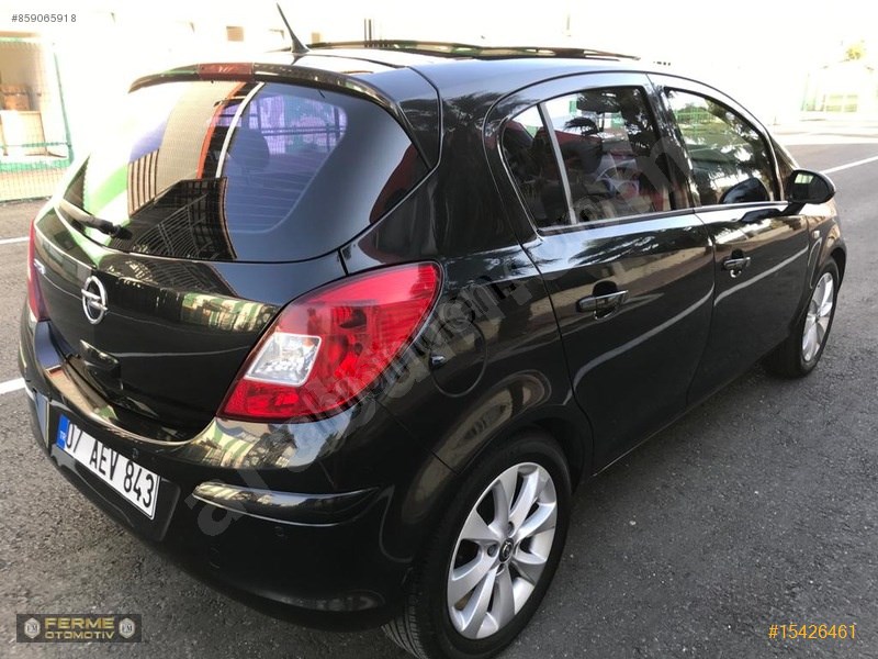 Galeriden Opel Corsa 1 4 Twinport Enjoy 2012 Model Antalya 116 000 Km Siyah 15426461 Arabam Com