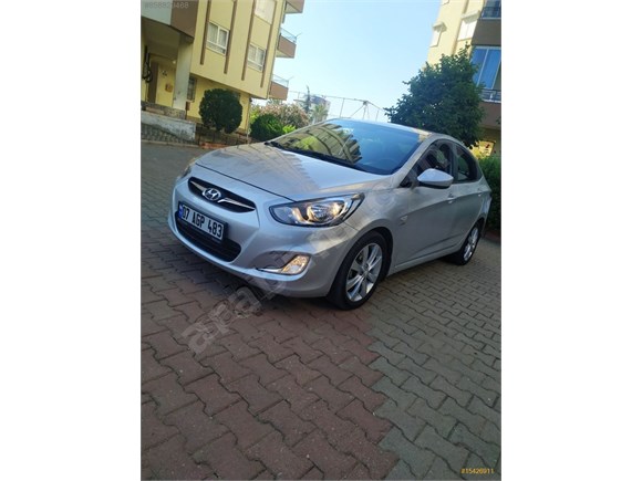 Sahibinden Hyundai Accent Blue 1 6 Crdi Mode Plus 2012 Model Antalya 51 620 Km Gri 15426911 Arabam Com
