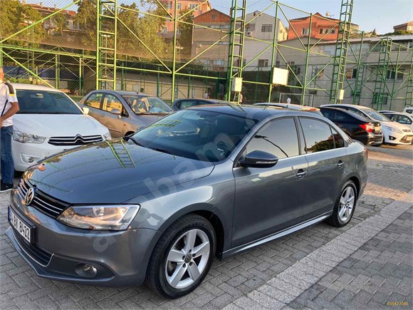 Ikinci El Volkswagen Jetta 1 4 Tsi Comfortline 2014 Istanbul Araba Fiyatlari Waa2