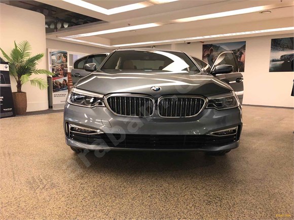 Sahibinden Bmw 5 Serisi 520i Special Edition Luxury 2020 Model Istanbul 4 500 Km Gri Metalik 15427394 Arabam Com