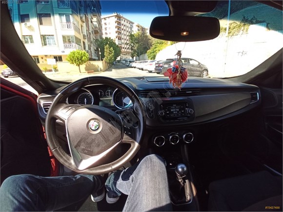 Ikinci El 2014 Alfa Romeo Giulietta 1 6 Jtd Distinctive Araba Fiyatlari Waa2