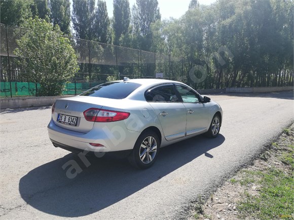 https www arabam com ilan sahibinden satilik renault fluence 1 5 dci business hatasiz arac acil gitsin diye bu fiyat 15463370