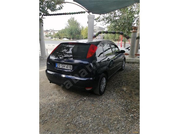 Galeriden Ford Focus 1.6 Ambiente 2002 Model Denizli