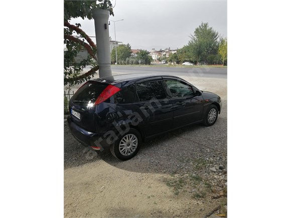 Galeriden Ford Focus 1.6 Ambiente 2002 Model Denizli