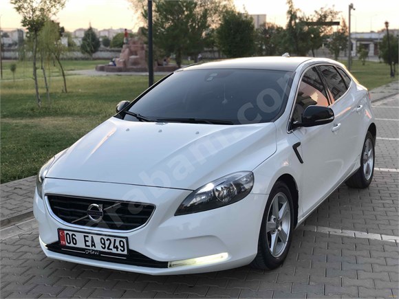 Sahibinden Volvo V40 1 6 D Premium 2014 Model Diyarbakir 151 000 Km Beyaz 15625184 Arabam Com