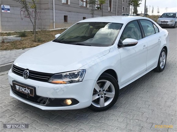 2014 MODEL SADECE 46.000KMDE HATASIZ BOYASIZ VW JETTA COMFORT