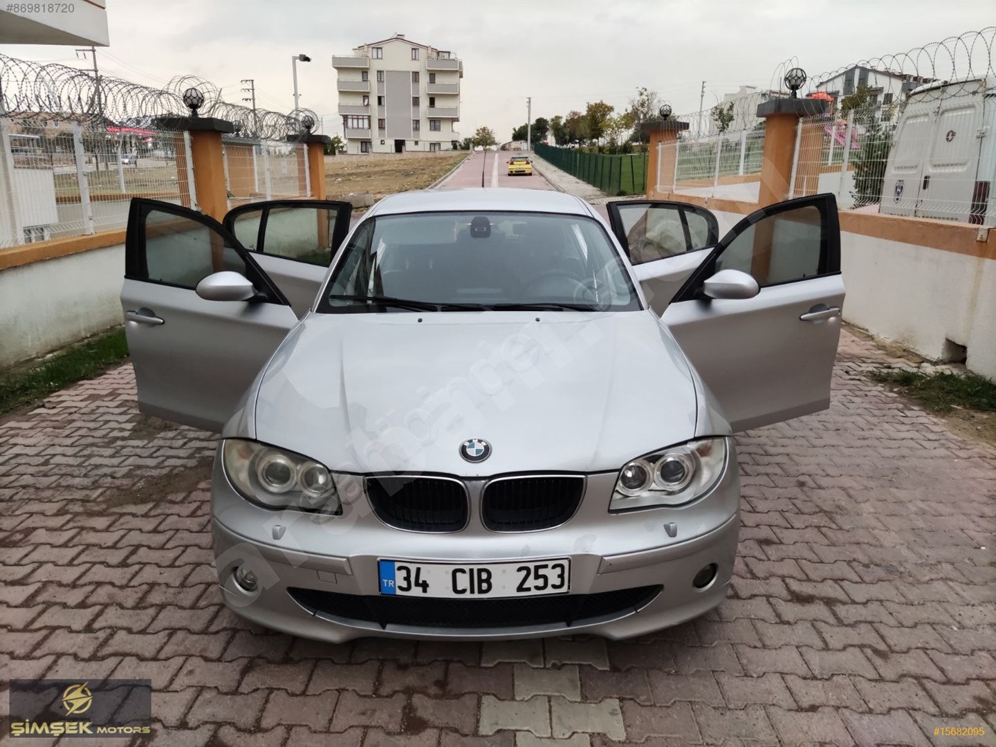 Galeriden Bmw 1 Serisi 120d 2005 Model Kocaeli 182 000 Km Gri 15682095 Arabam Com
