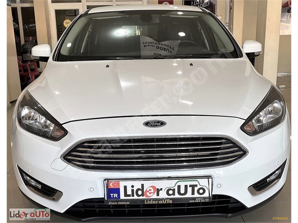 FORD FOCUS 1.6 TDCİ TİTANİUM HATASIZ BOYASIZ SERVİS BAKIMLI