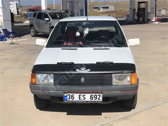 Galeriden Renault R 9 1 4 Broadway 1992 Model Kars 344 917 Km Beyaz 15683323 Arabam Com