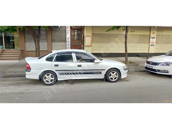 Sahibinden Opel Vectra 1 6 Gl 1997 Model Istanbul 211 000 Km 15684005 Arabam Com