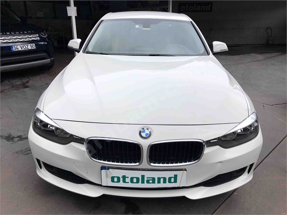 Galeriden Bmw 3 Serisi 320i 2012 Model Istanbul 65 000 Km Beyaz 15684945 Arabam Com